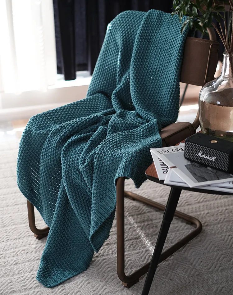 Solid Color Knitted Blanket