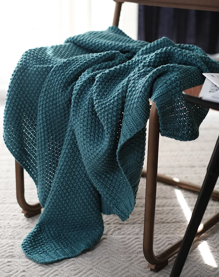 Solid Color Knitted Blanket